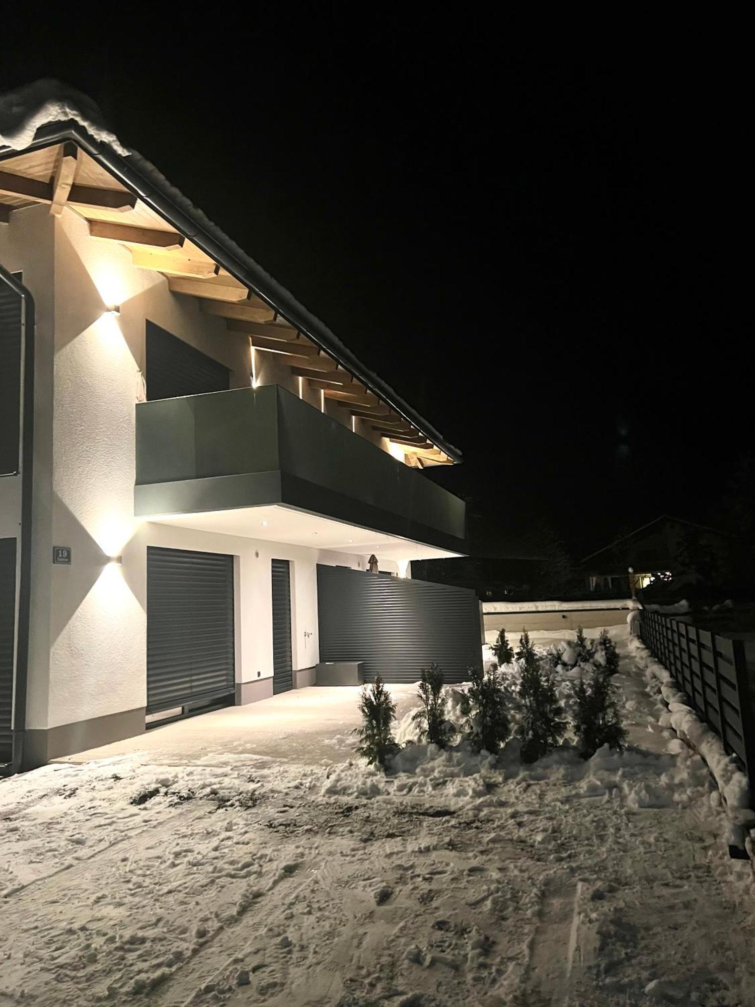 Alpin Apartments ราดชตัดท์ ภายนอก รูปภาพ