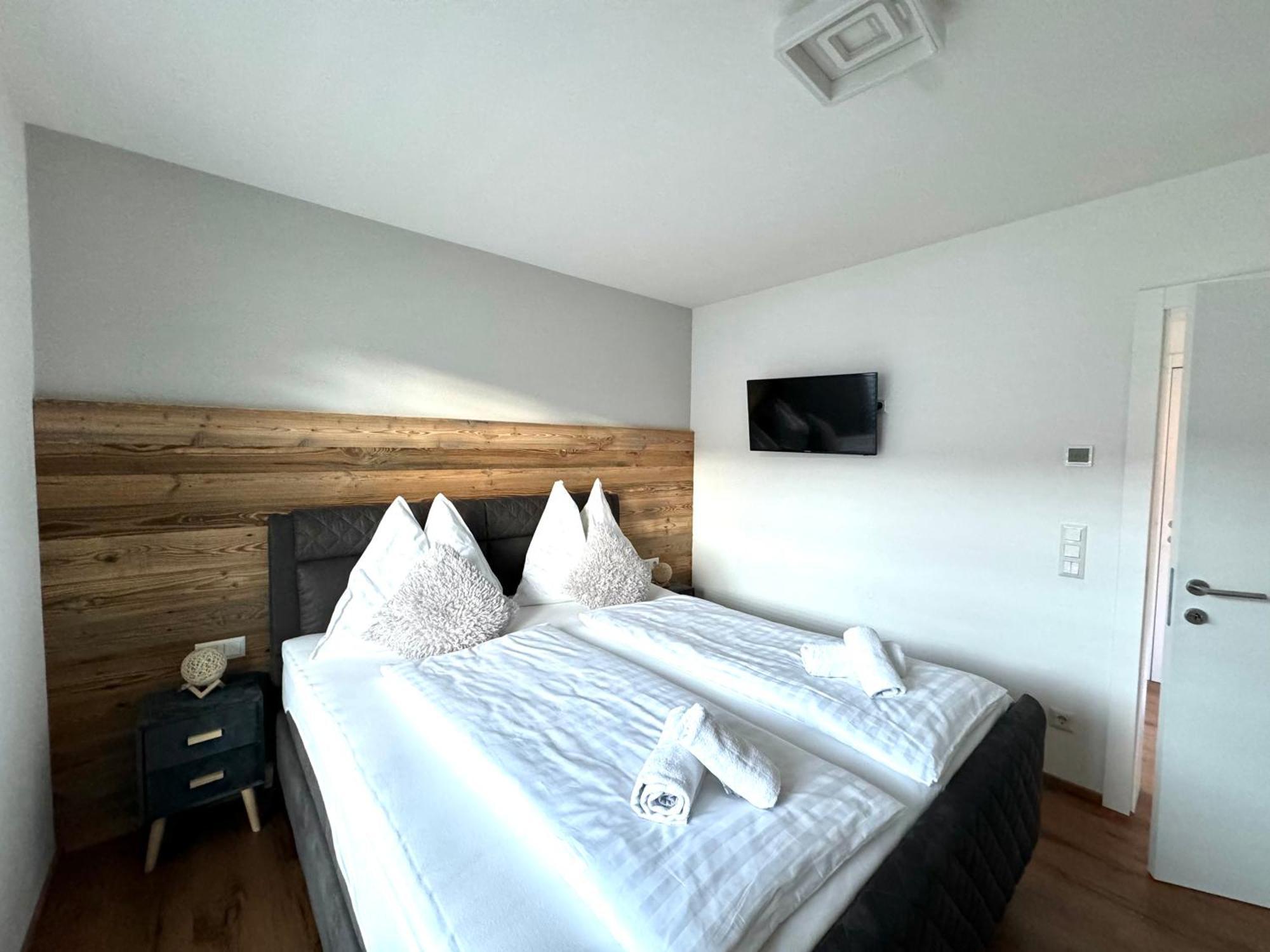 Alpin Apartments ราดชตัดท์ ภายนอก รูปภาพ