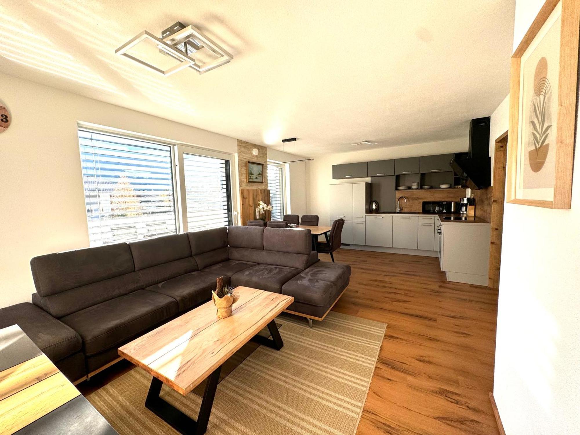 Alpin Apartments ราดชตัดท์ ภายนอก รูปภาพ